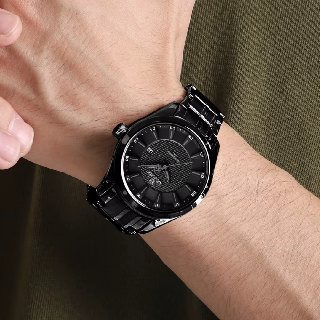Relógio Masculino Naviforce Black 44mm Liga Metálica Reforçada