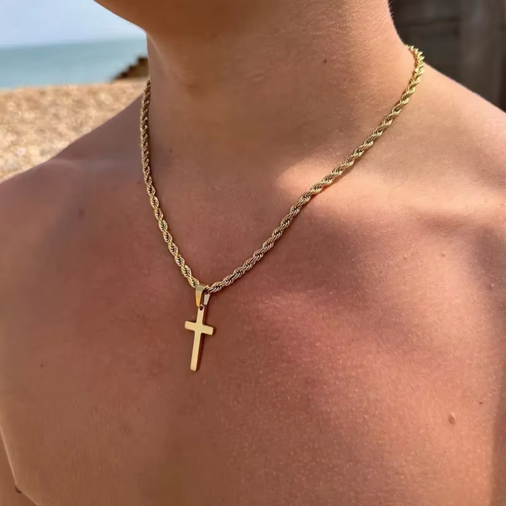 Corrente Elegante com Crucifixo
