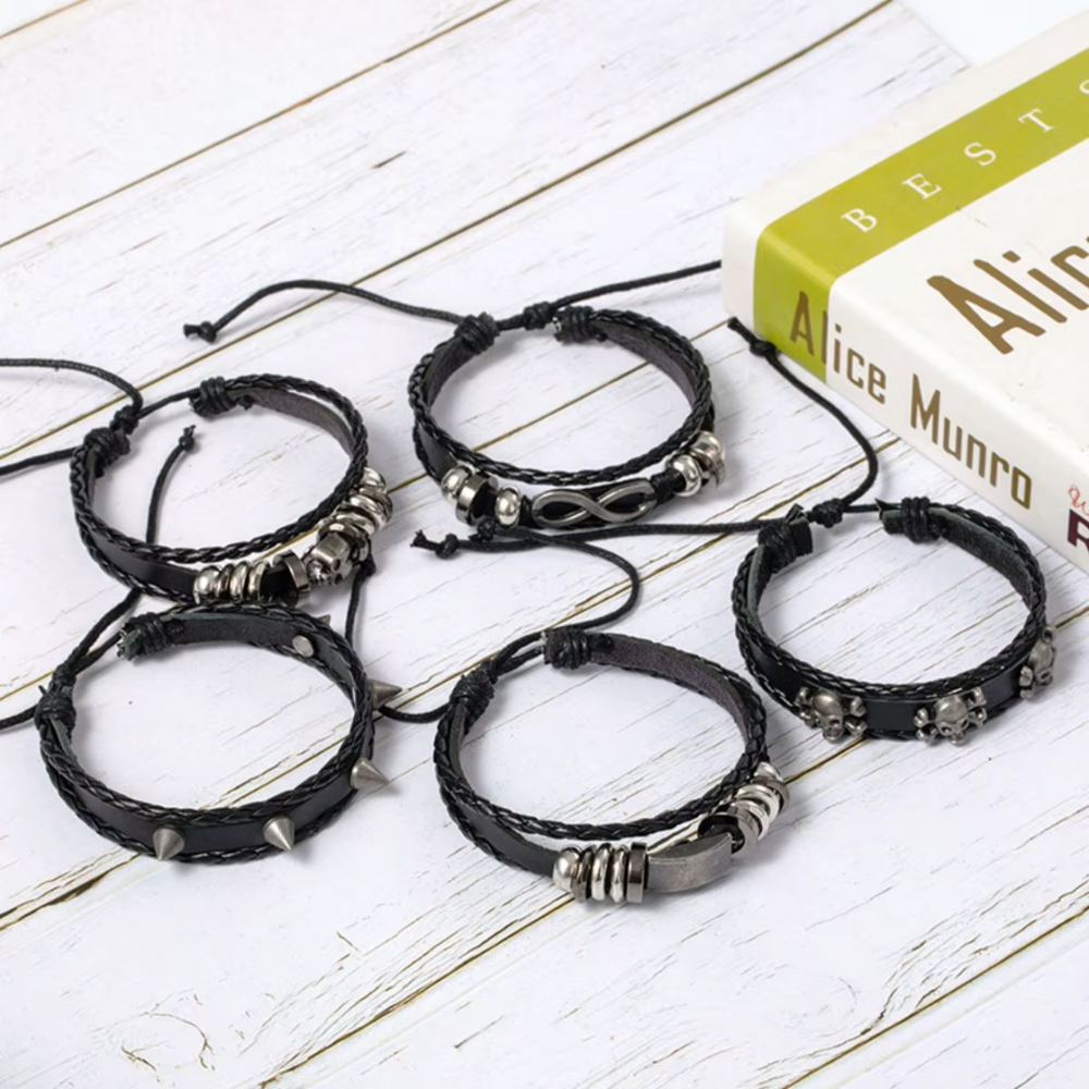Pulseiras Punk em Couro - 5 Unidades