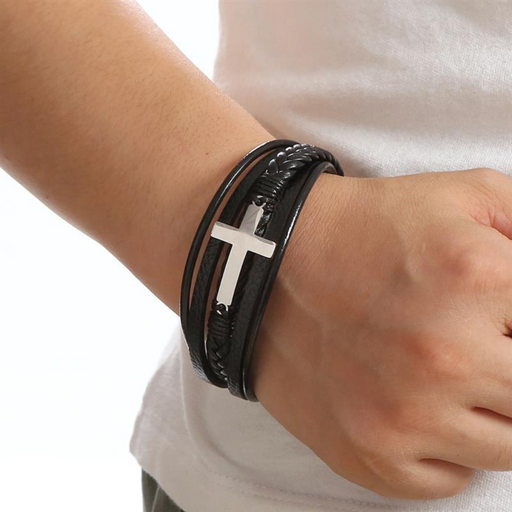 Pulseira Crucifixo em Couro